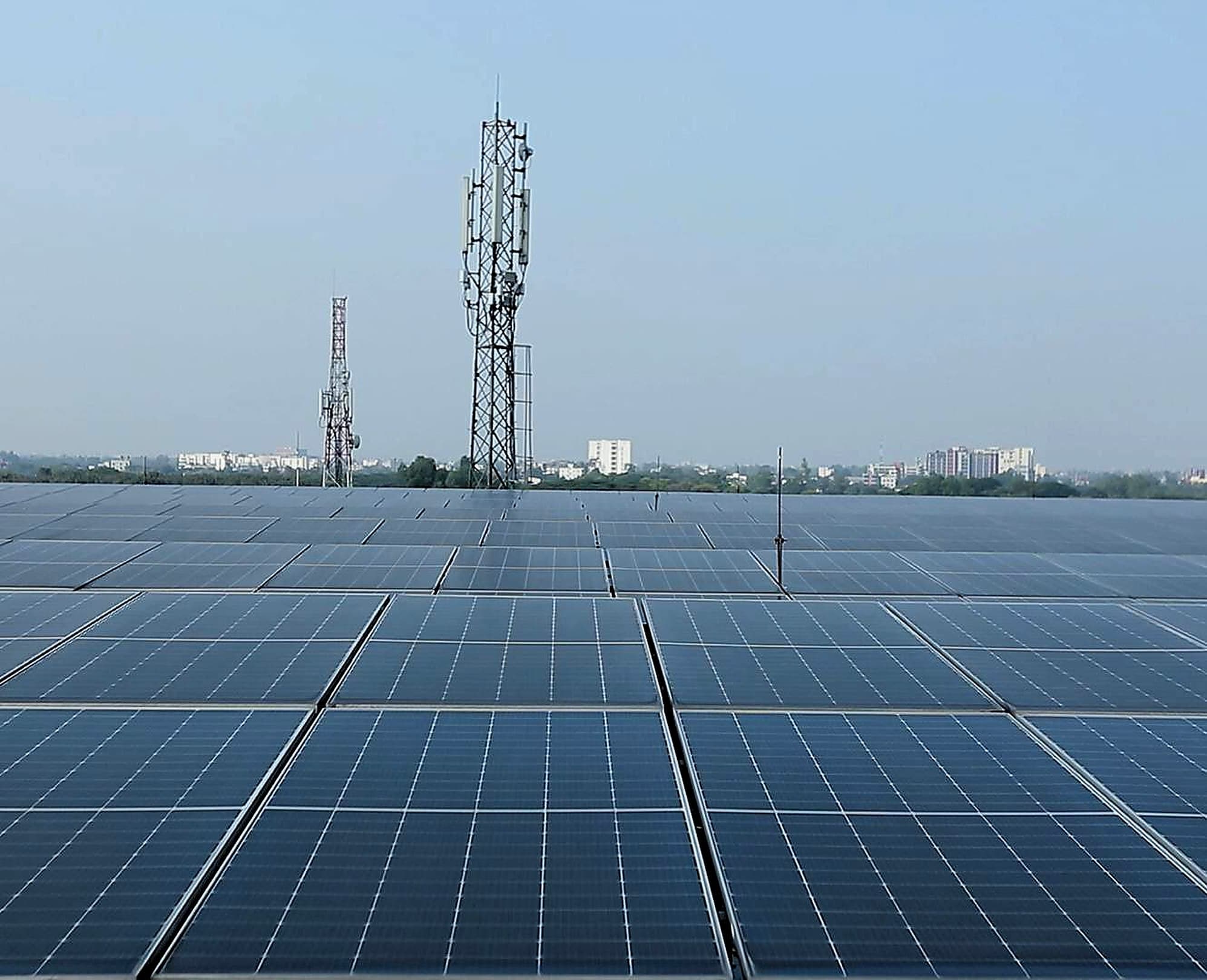 Rooftop solar array